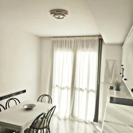 Arenas Apartment